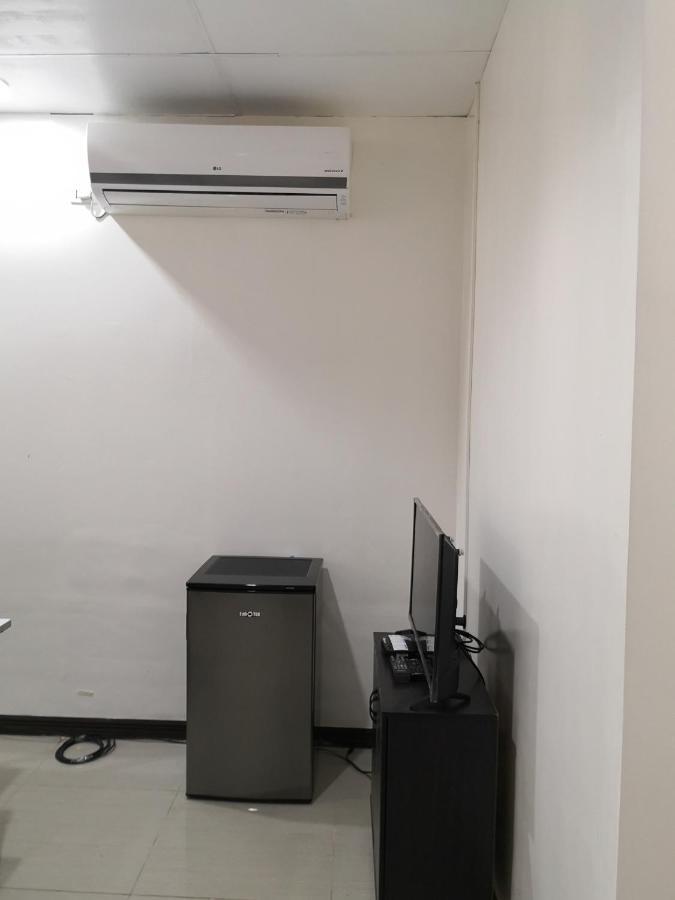Casa Saudade Condotels And Transient Rooms Olongapo Εξωτερικό φωτογραφία